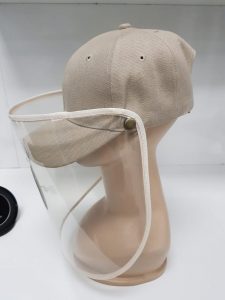 Gorras con Careta Protectora. Contamos con 5 colores: Negro, Blanco, Marino, Kaki y Rojo. Bordamos tus Logotipos Gorras con Careta Protectora. Contamos con 5 colores: Negro, Blanco, Marino, Kaki y Rojo. Bordamos tus Logotipos